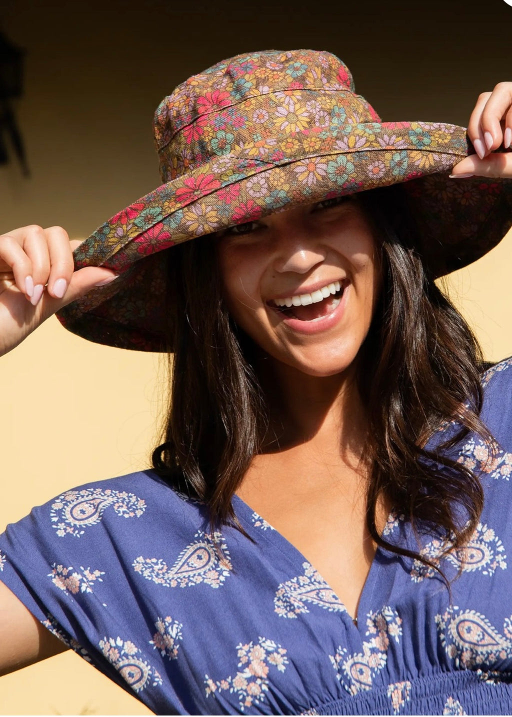 Natural Life Sunny Day Bucket Hat