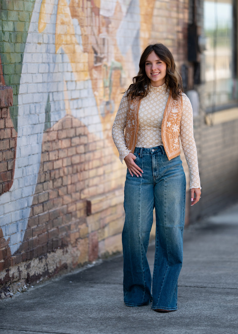 Flowers in the Sand Layering Top